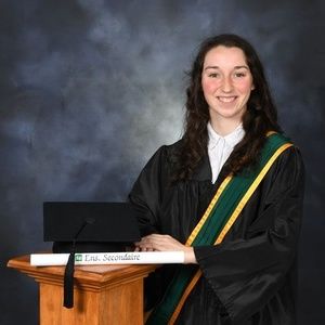 Meet your Posher, Anne-marie